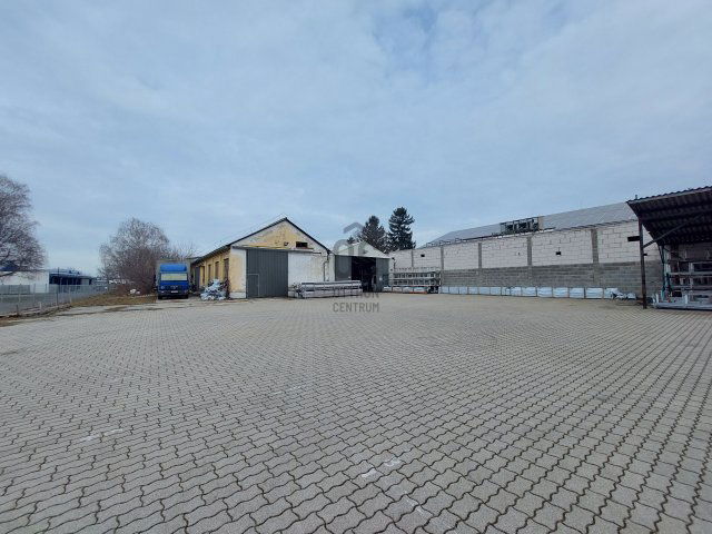 Eladó ipari ingatlan, Siófokon 350 M Ft / költözzbe.hu