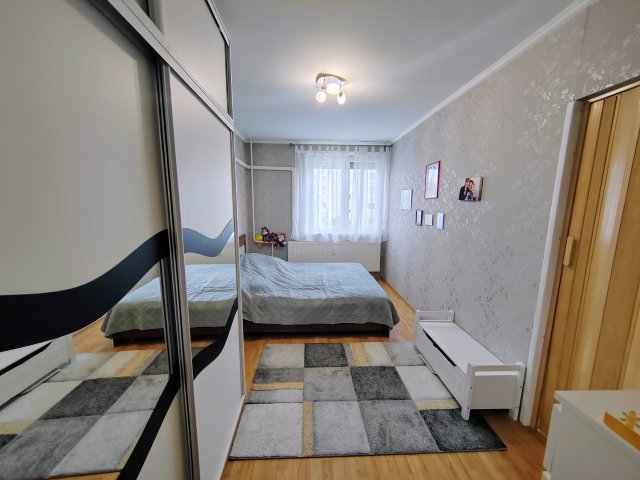 Eladó panellakás, Veszprémben 52.5 M Ft, 2+1 szobás