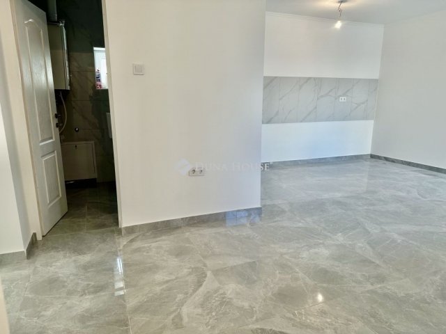 Eladó sorház, Pécelen 59 M Ft, 3 szobás / költözzbe.hu