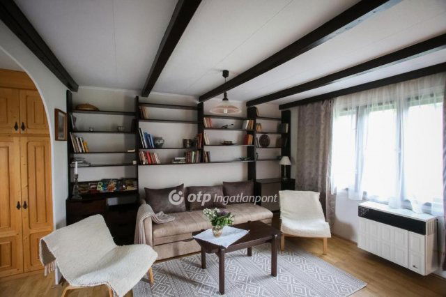 Eladó családi ház, Harkányban 119 M Ft, 7+1 szobás