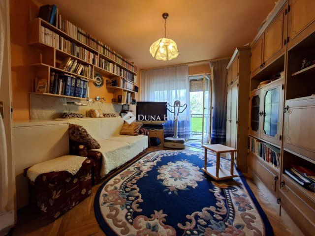 Eladó téglalakás, Dombóváron, Szabadság utcában 31.9 M Ft