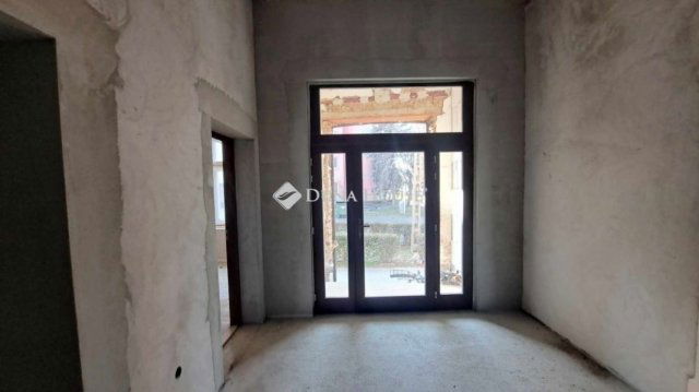 Eladó családi ház, Hódmezővásárhelyen 99.9 M Ft, 2 szobás