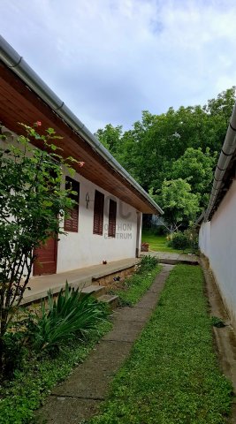 Eladó családi ház, Óbányán 42.49 M Ft, 2 szobás