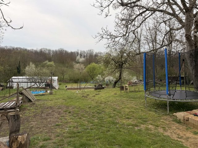 Eladó családi ház, Vérteskethelyen 64.5 M Ft, 6 szobás