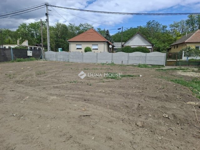 Eladó családi ház, Tápióságon 57 M Ft, 4 szobás