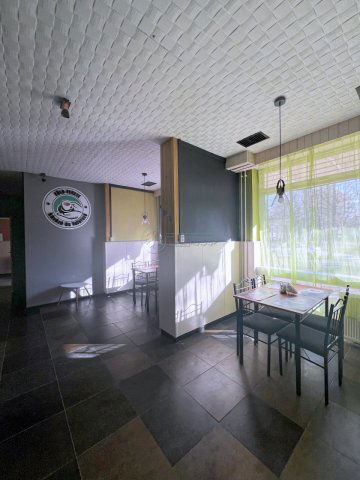 Kiadó üzlethelyiség, Szegeden 290 E Ft / hó, 4 szobás