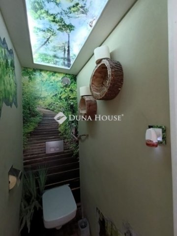 Eladó téglalakás, Mohácson 33 M Ft, 3 szobás