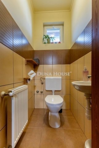 Eladó téglalakás, Gyömrőn 81.49 M Ft, 3 szobás