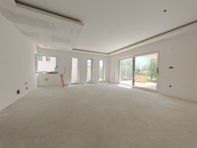 Eladó családi ház, Székesfehérvárott 175 M Ft, 5 szobás