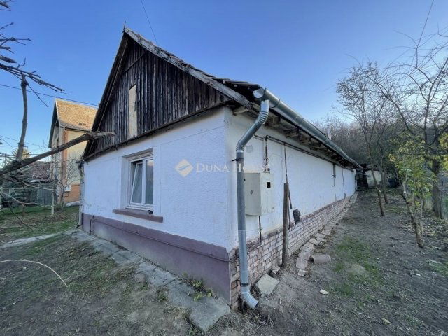 Eladó családi ház, Káván 19.9 M Ft, 3 szobás