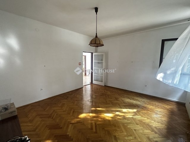 Eladó családi ház, Pellérden 64.9 M Ft, 5 szobás