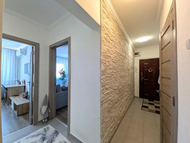 Eladó panellakás, Debrecenben 68.9 M Ft, 3 szobás