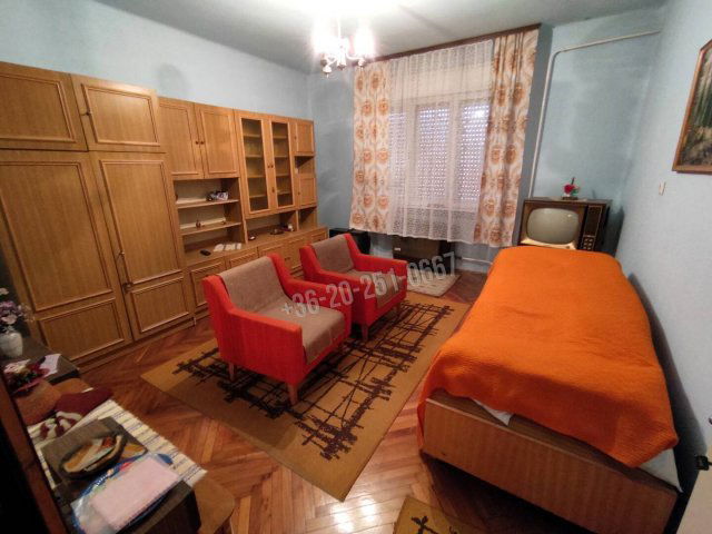 Eladó családi ház, Mohácson 40 M Ft, 3 szobás