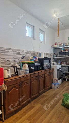 Eladó családi ház, Szákszenden 38.5 M Ft, 3 szobás