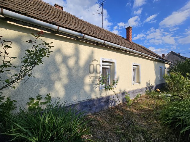 Eladó családi ház, Szarvaskendén 14.9 M Ft, 2 szobás