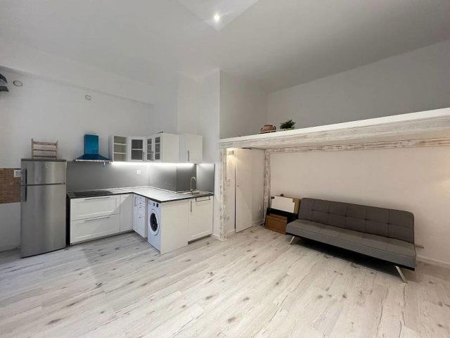 Eladó téglalakás, Budapesten, VII. kerületben, Csengery utcában