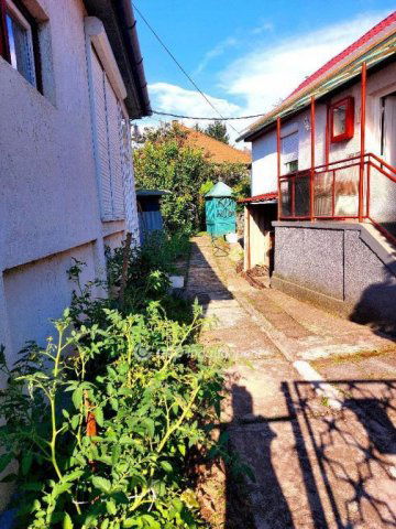 Eladó családi ház, Somoskőújfalun 9.7 M Ft, 2 szobás