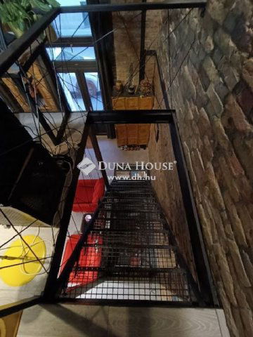 Eladó üzlethelyiség, Budapesten, VIII. kerületben 89 M Ft