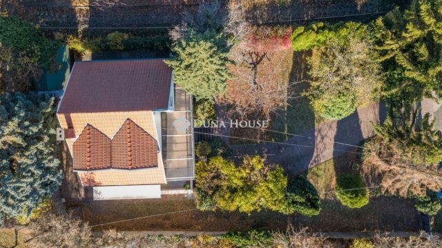 Eladó családi ház, Szentendrén 149.9 M Ft, 5 szobás