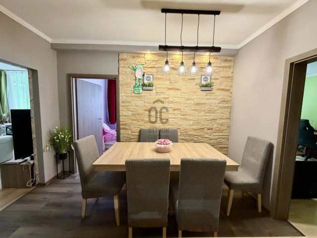 Eladó panellakás, Dunakeszin 76.7 M Ft, 3 szobás