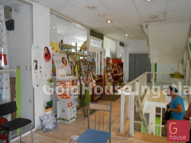 Kiadó üzlethelyiség, Budapesten, III. kerületben, Bécsi úton