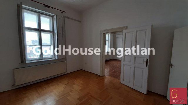 Kiadó iroda, Budapesten, III. kerületben, Bécsi úton, 2 szobás