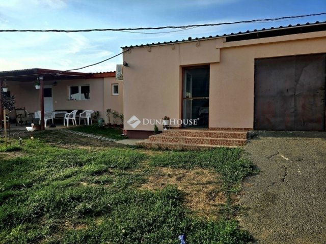 Eladó családi ház, Kővágószőlősön 82.9 M Ft, 4+2 szobás