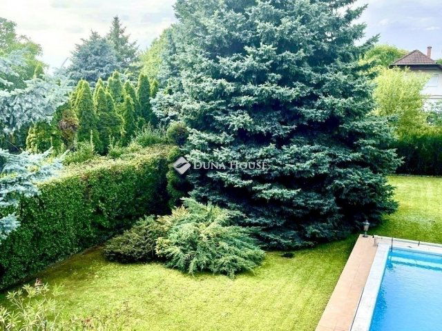 Eladó családi ház, Budapesten, XVI. kerületben 269 M Ft