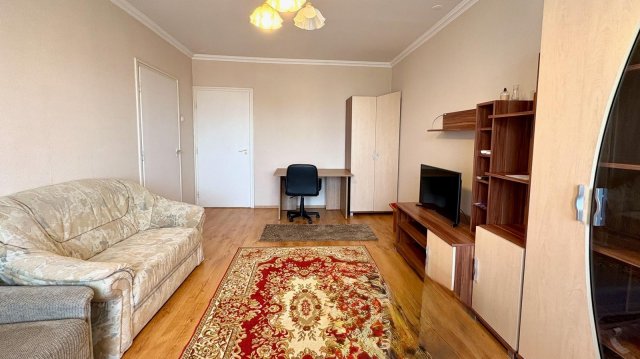 Kiadó téglalakás, albérlet, Debrecenben 240 E Ft / hó, 3 szobás