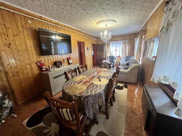 Eladó családi ház, Sarkadon 10.5 M Ft, 2 szobás