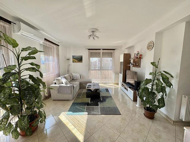 Eladó téglalakás, Dunakeszin 94.9 M Ft, 3 szobás