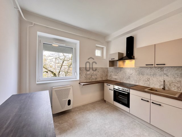 Eladó téglalakás, Győrött 67.9 M Ft, 2 szobás