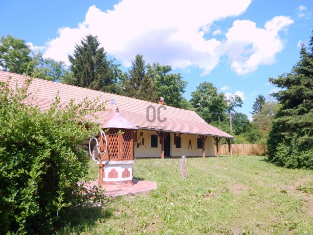 Eladó családi ház, Oszkón 95 M Ft, 6 szobás