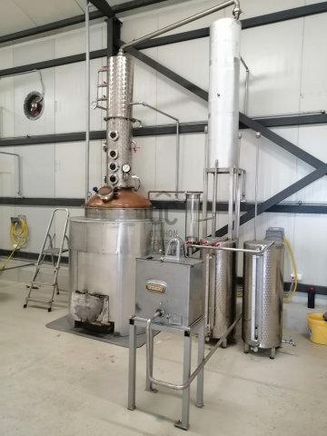 Eladó ipari ingatlan, Dánszentmiklóson 199.8 M Ft