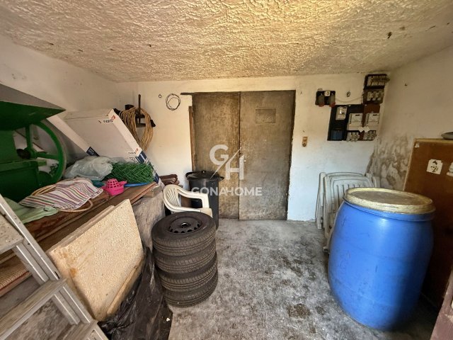 Eladó nyaraló, Révfülöpön 59.99 M Ft, 1+1 szobás