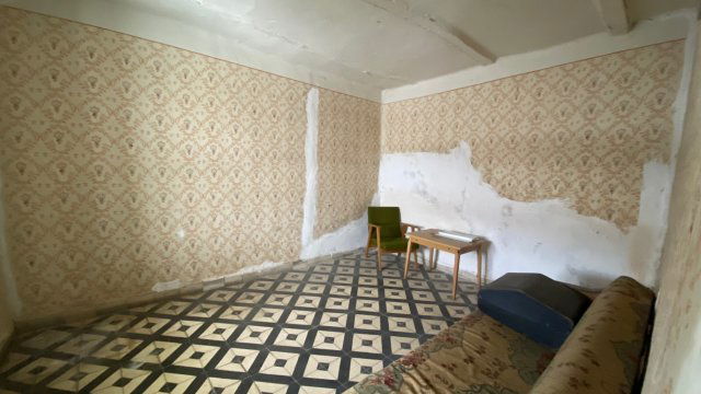 Eladó családi ház, Magyarkeszin 12 M Ft, 2+1 szobás