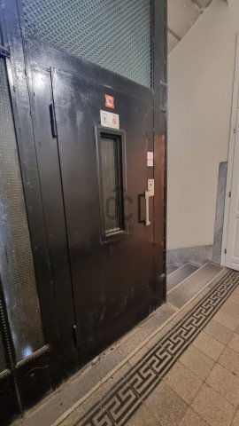 Kiadó téglalakás, albérlet, Budapesten, V. kerületben, 3 szobás