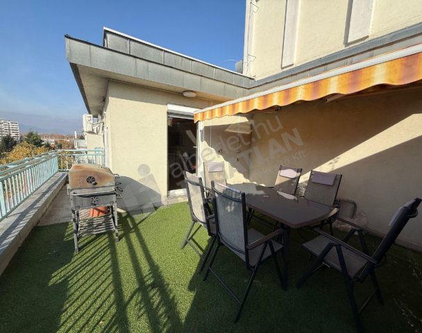 Eladó téglalakás, Budapesten, XIV. kerületben, Dorozsmai utcában