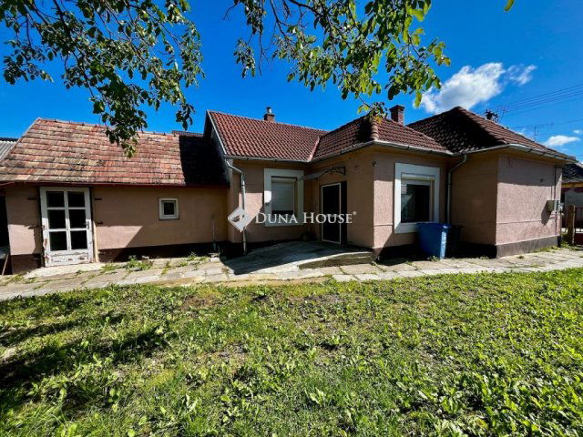 Eladó családi ház, Nagyatádon 24.99 M Ft, 3 szobás
