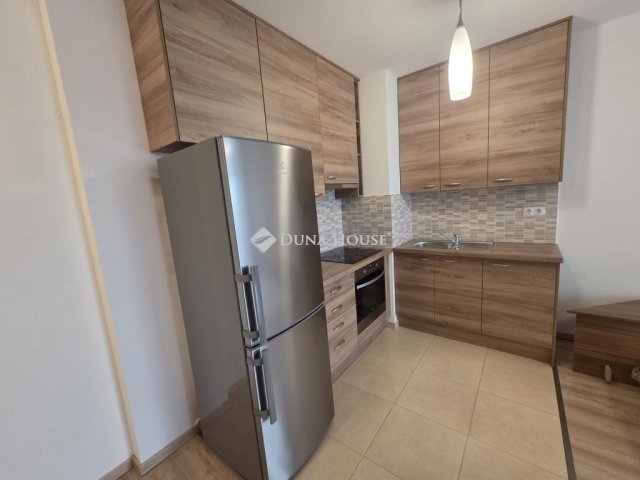 Eladó téglalakás, Budapesten, XI. kerületben 94.9 M Ft, 2 szobás