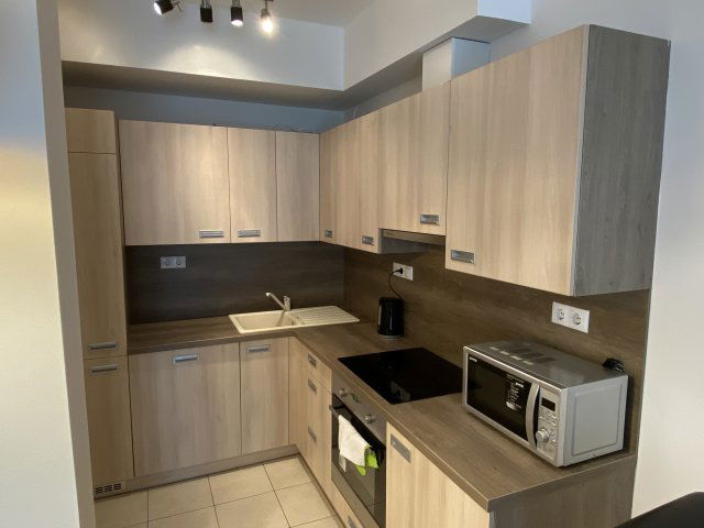 Eladó téglalakás, Budapesten, VIII. kerületben 145 M Ft