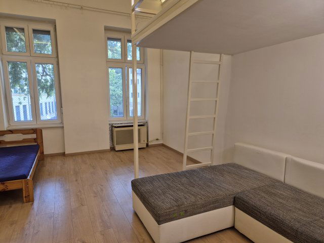 Eladó téglalakás, Budapesten, VIII. kerületben 39.9 M Ft