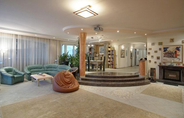 Eladó családi ház, Budapesten, II. kerületben 759.9 M Ft