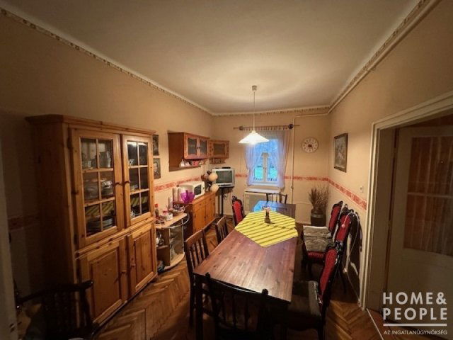 Eladó családi ház, Csanyteleken 20 M Ft, 2 szobás