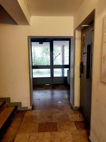 Eladó panellakás, Budapesten, III. kerületben, Harrer Pál utcában