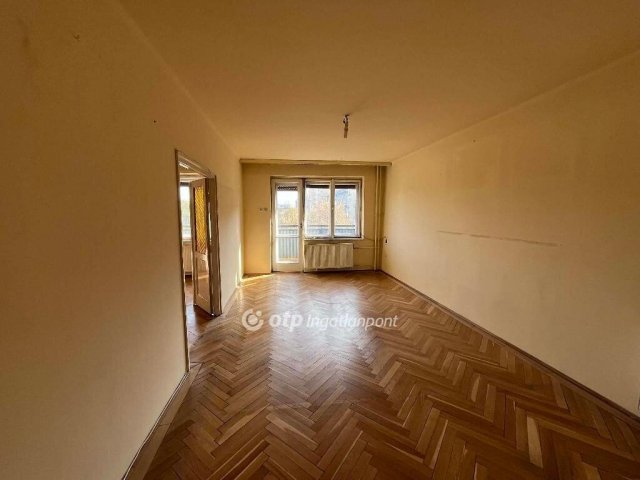 Eladó téglalakás, Budapesten, VIII. kerületben 77.9 M Ft