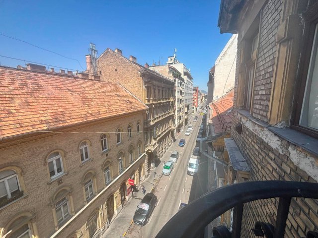 Eladó téglalakás, Budapesten, VII. kerületben, Csengery utcában