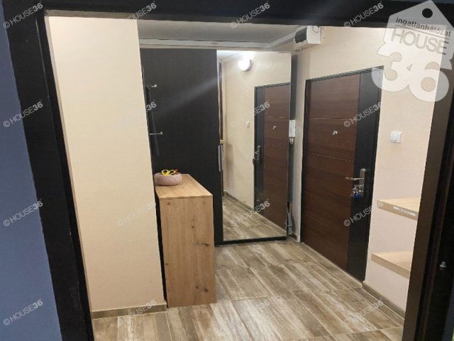 Eladó panellakás, Kecskeméten 34.9 M Ft, 1 szobás