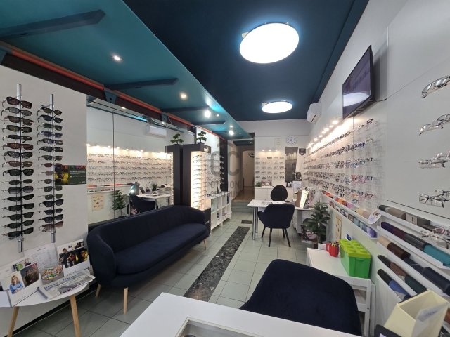 Eladó üzlethelyiség, Gyöngyösön 79 M Ft / költözzbe.hu