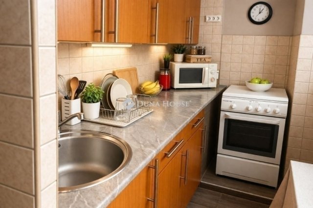 Eladó panellakás, Budapesten, XI. kerületben 84.9 M Ft, 2 szobás